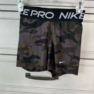 NIKE 3 inch training short.